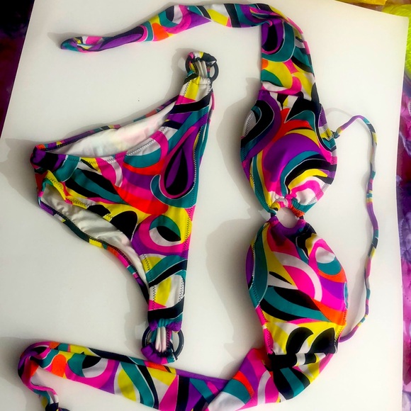 Swimsuit. Bright mix colours.🤩☀️🌊 Size L. Great condition - Picture 3 of 8